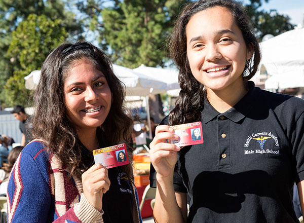 Pre-college students with IDs photo